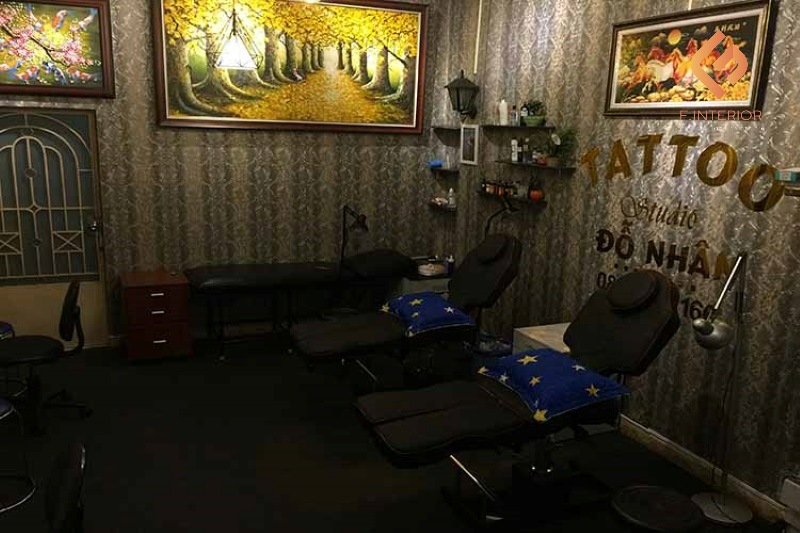 thiết kế spa phun xăm phong cách tối giản